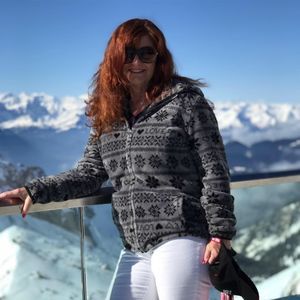 Meet your Posher, Charlotte